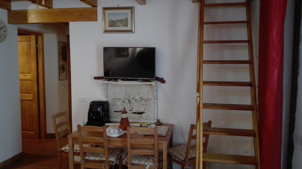Diaccialone Agriturismo Collelungo Di Maremma מראה חיצוני תמונה