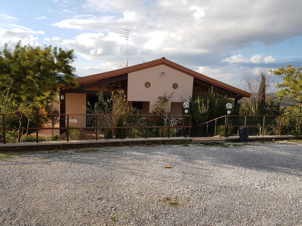 Diaccialone Agriturismo Collelungo Di Maremma מראה חיצוני תמונה