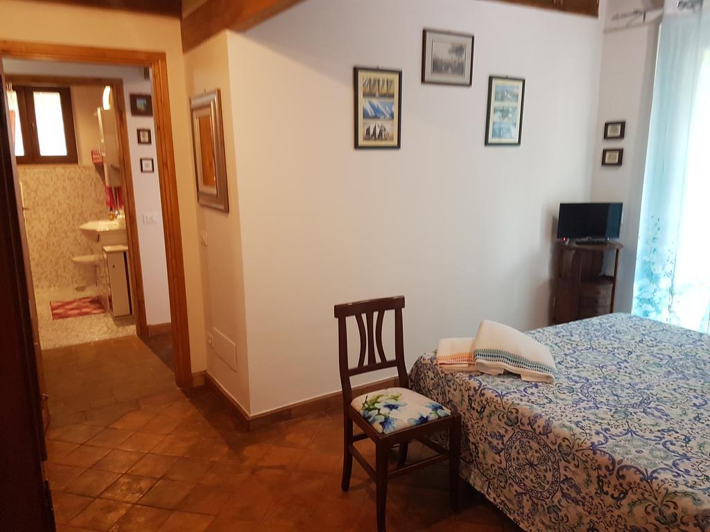 Diaccialone Agriturismo Collelungo Di Maremma מראה חיצוני תמונה